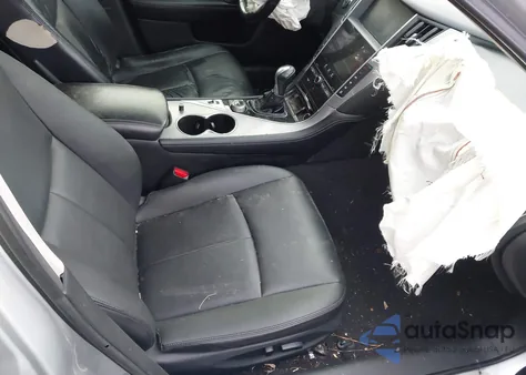 2015 Infiniti Q50 из США, поврежденный, VIN JN1BV7AP4FM334065